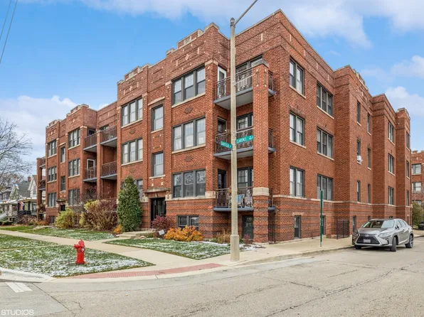 927 Clarence Ave APT 2, Oak Park, IL 60304