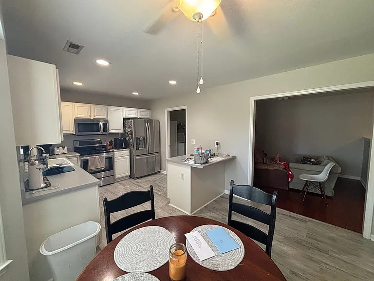 1203 Maple Ridge Rd — Photo 12