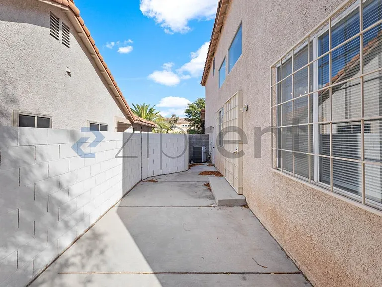 1701 Park Mesa Ln — Photo 36