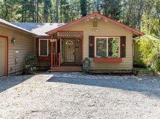 851 Leavitt Ln, Grants Pass, OR 97527