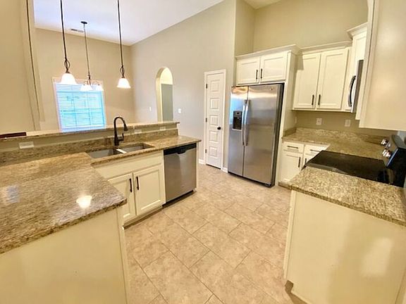 5th image of 5417 Riverstone Dr