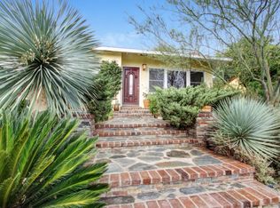 121 Laurel Dr, Altadena, CA 91001
