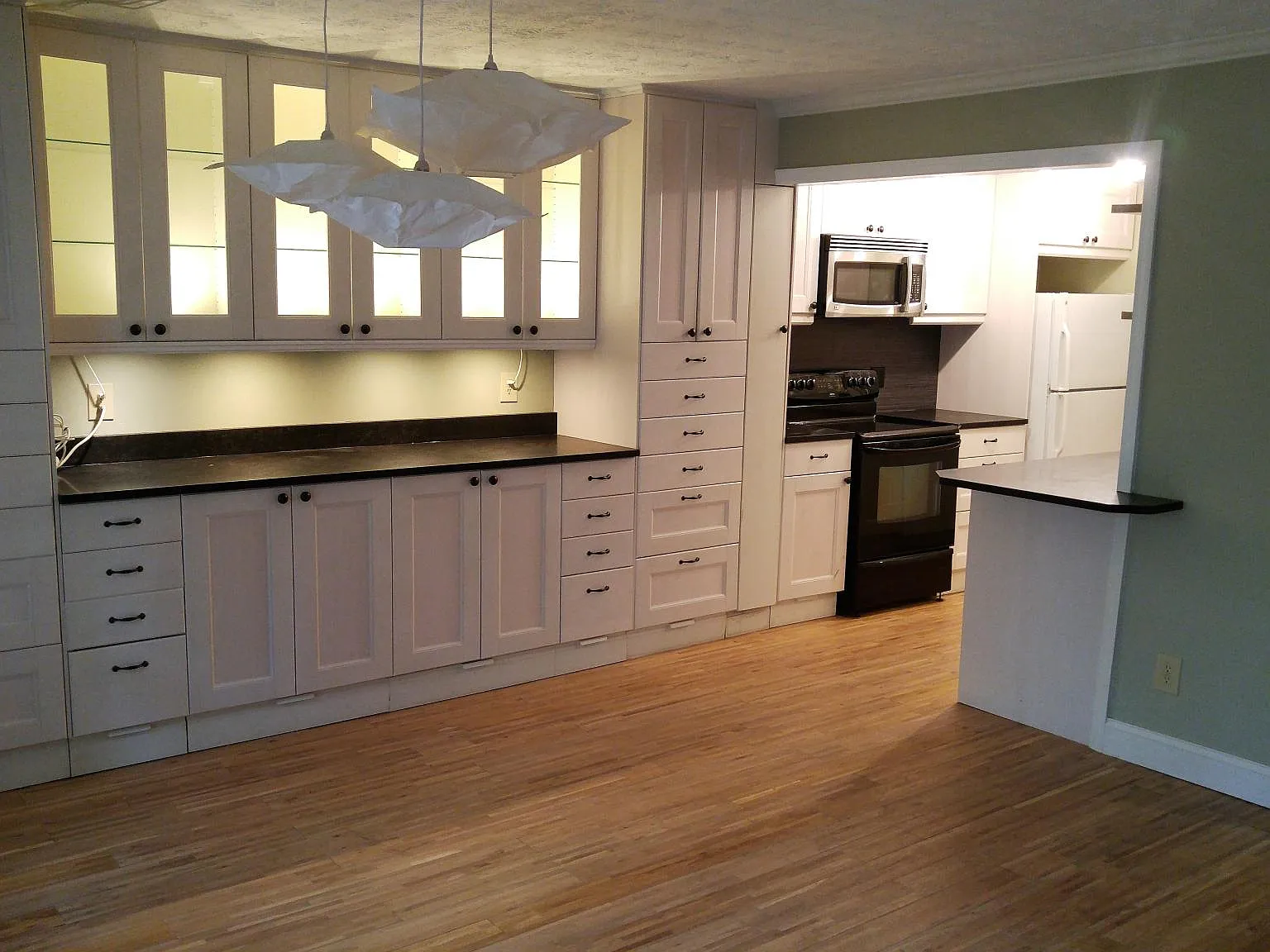 2 bed, 2.5 bath, 1572 sqft, $2,575 — Photo 4