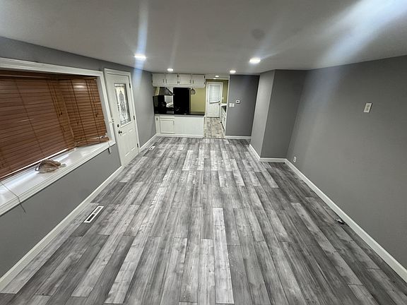 5th image of 624 Santa Fe Ave