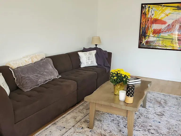 734 N Alfred St #3 — Photo 2