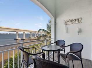 415 NW Flagler Ave APT 403, Stuart, FL 34994