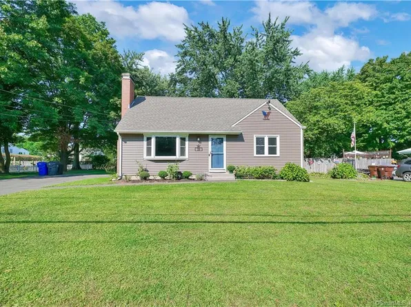 59 Neelans Road, Enfield, CT 06082