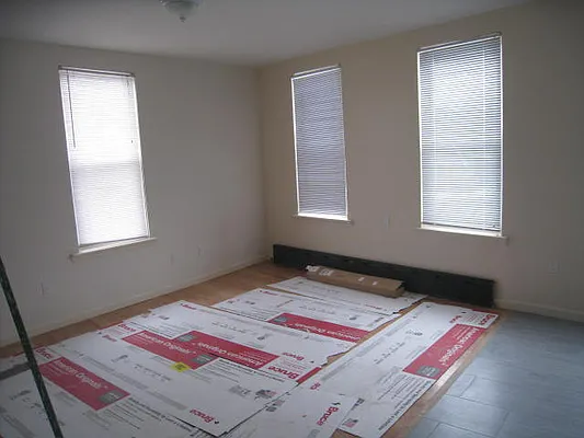 Rented by Alexiou Realty | media 11