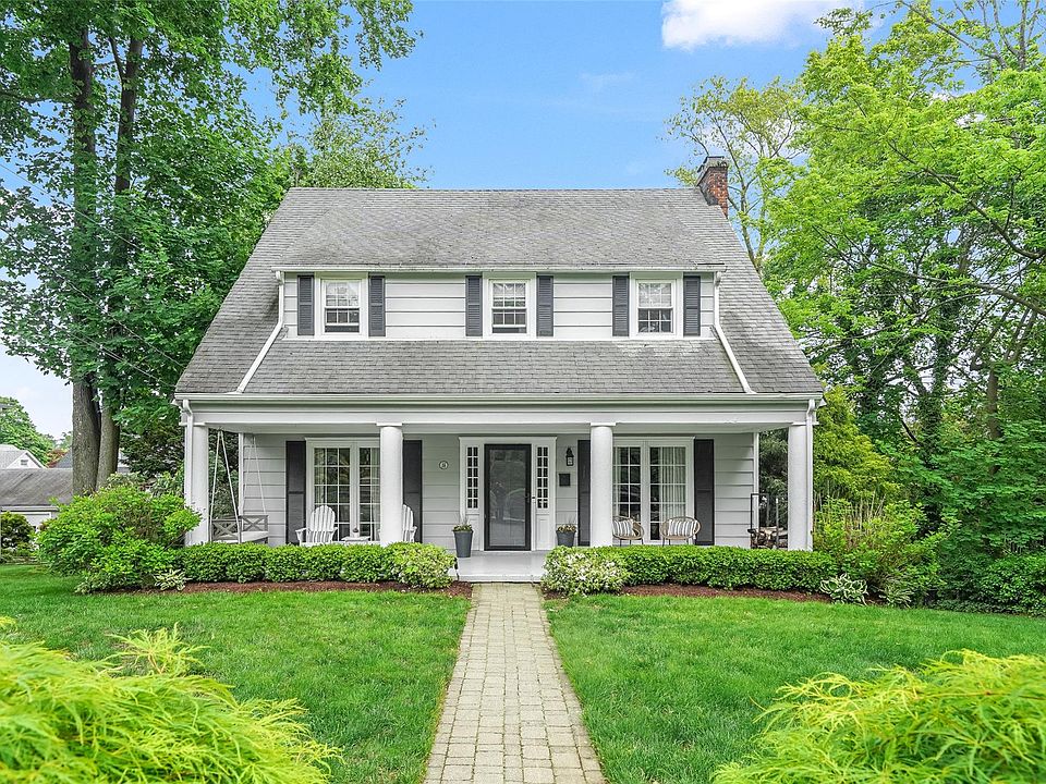 1st image of 18 Puritan Drive
