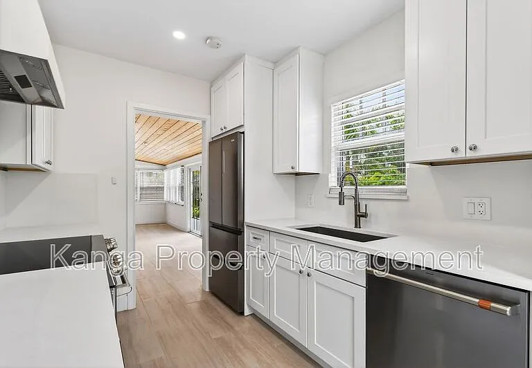 236 Greymon Dr — Photo 23