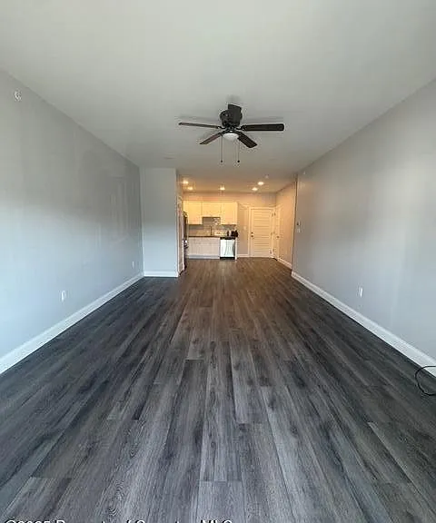 407 Circle Dr — Photo 28