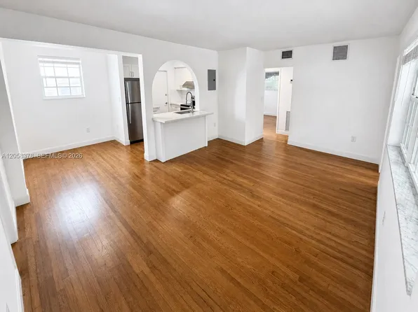 1561 West Ave APT 2, Miami Beach, FL 33139