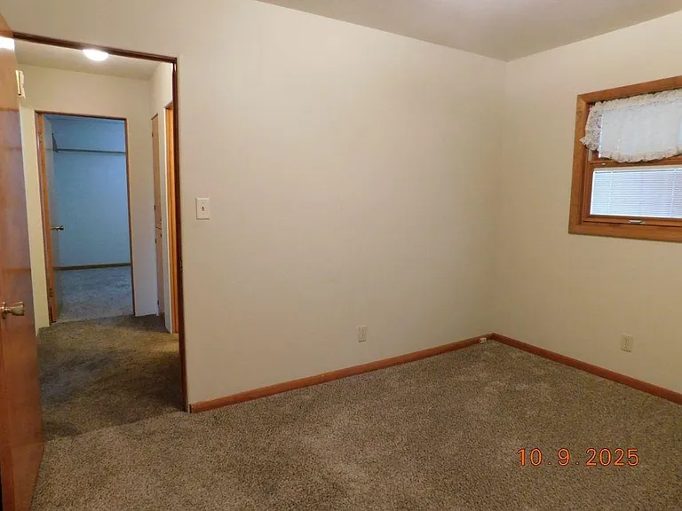 1720 Short St — Photo 13