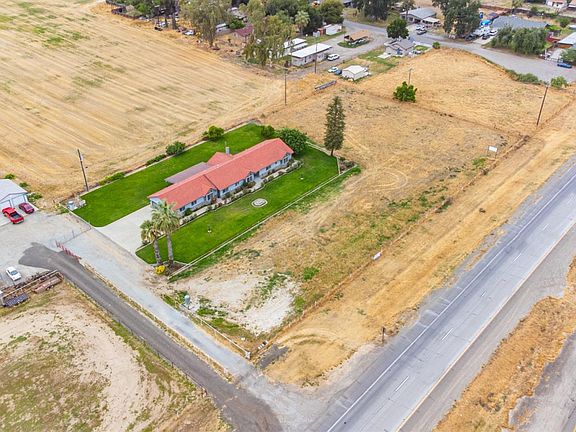 3rd image of 9200 Highway 41