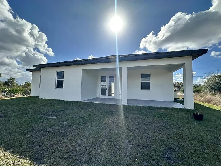 325 Paulcrest Ave — Photo 13