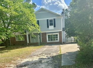 5427 Sandstone Dr, Fayetteville, NC 28311