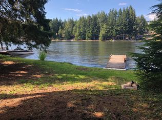 841 E Ballantrae Dr, Shelton, WA 98584