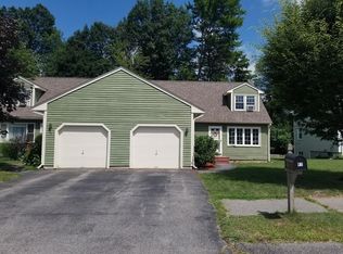 17 Santoro Rd, Worcester, MA 01606