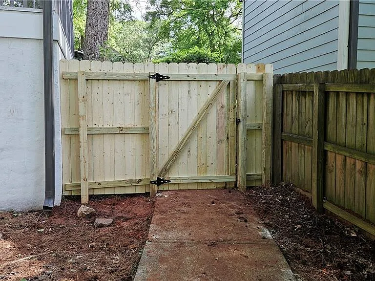 1191 Beechview Dr SE — Photo 32