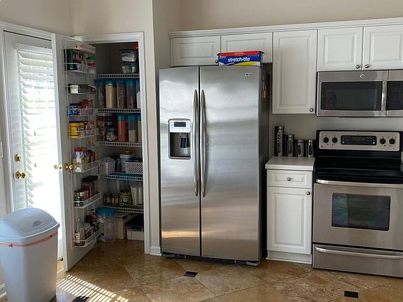 4th image of 9721 Northfork Dr