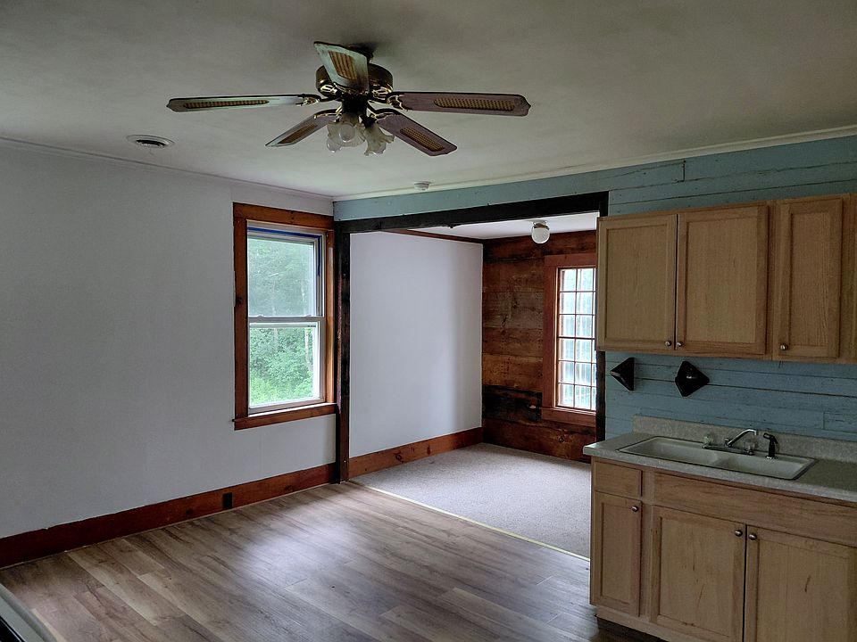 1st image of 320 W Montgomery St #2