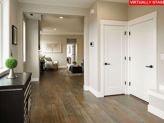 4th image of 16114 NE 9th Way