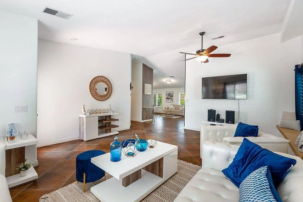 3 bed, 2059 sqft, $6,500 — Photo 3