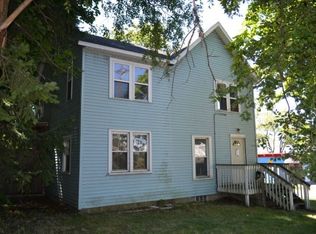 100 Leonard St NE, Grand Rapids, MI