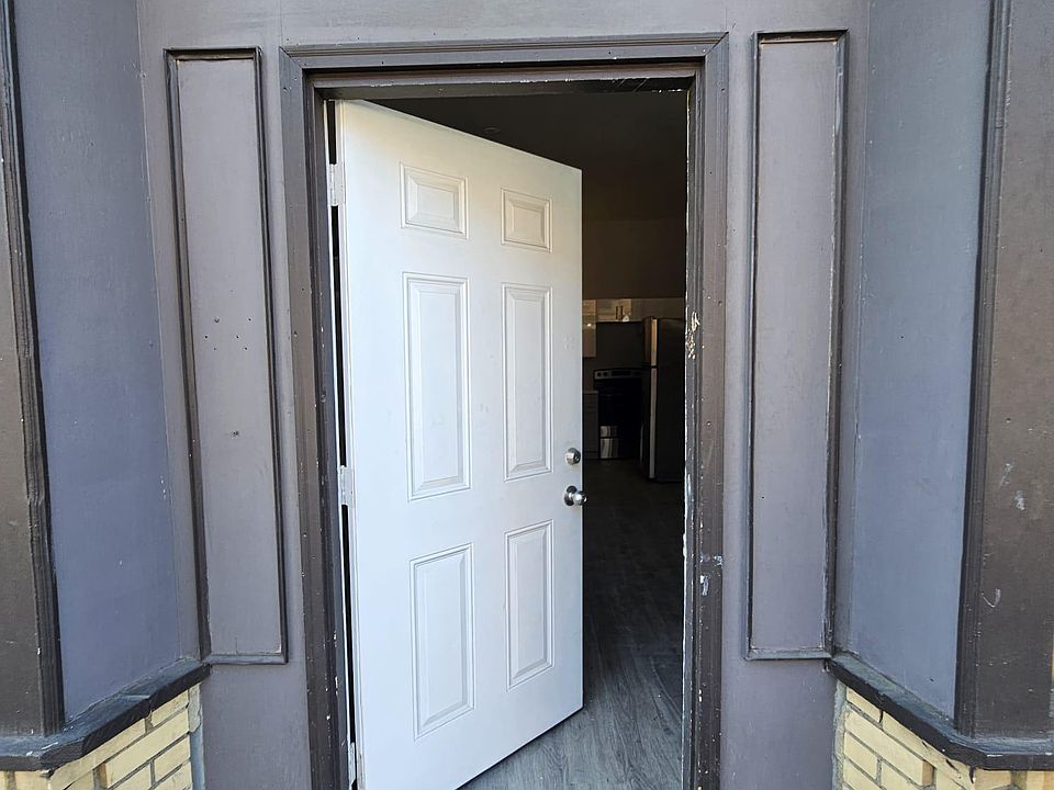 1st image of 84 Williams Ave #1