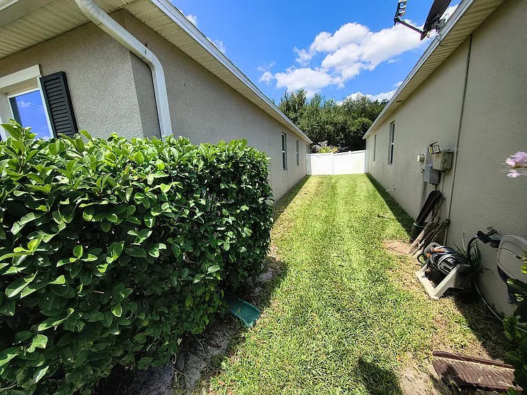 3287 Macintosh Rd — Photo 25