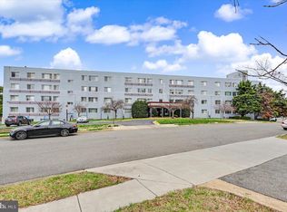 3601 5th St S APT 203, Arlington, VA