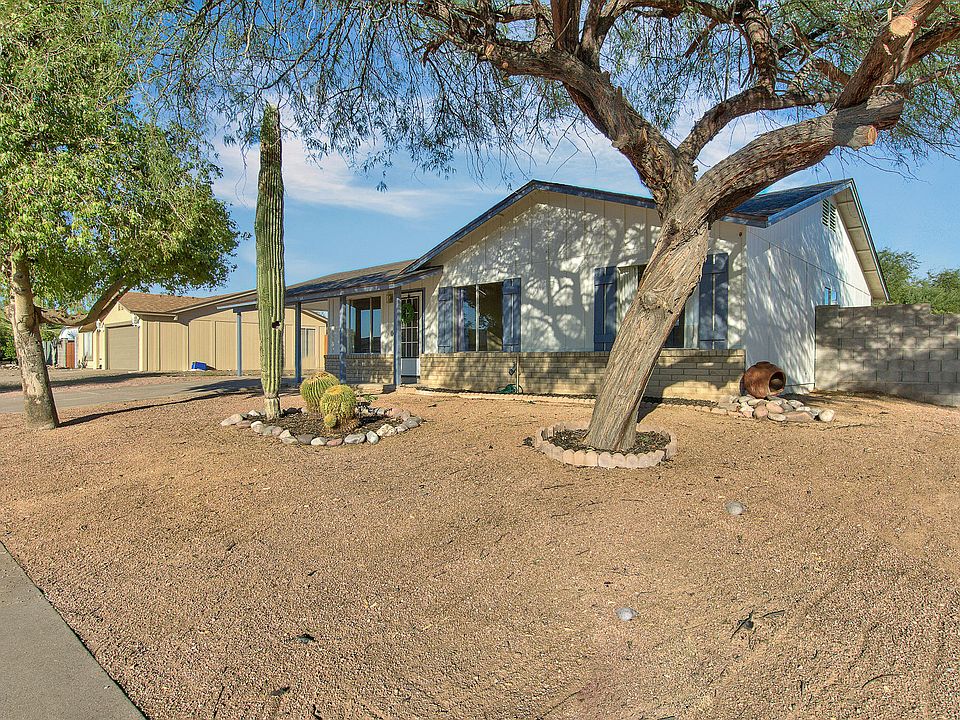 1st image of 1837 N Essex Cir