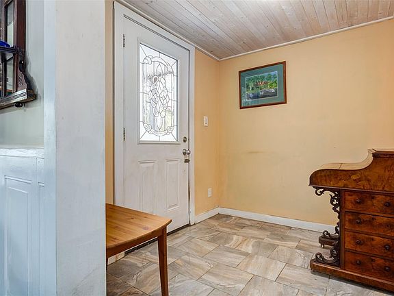 5th image of 3560 Hallberg Rd #74