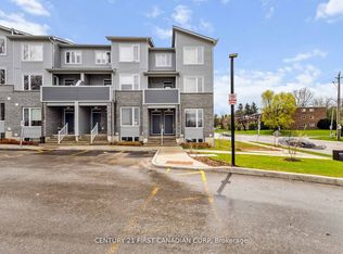 990 Deveron Cres #21, London, ON N5Z 0B3