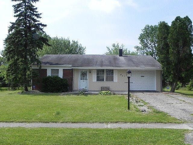 1st image of 811 Crowden Dr