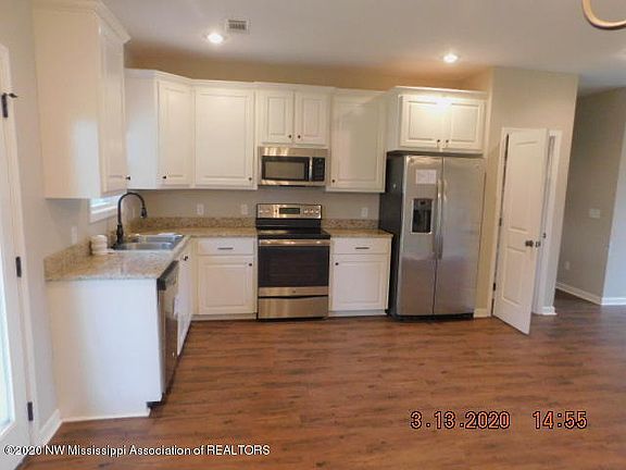5th image of 137 N Shelbi Dr