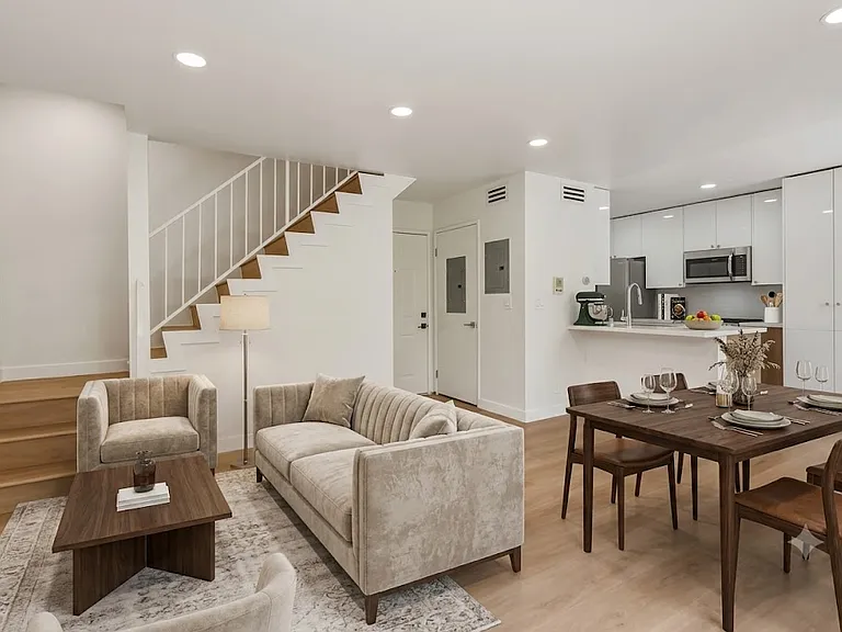 1441 S Bedford St #103 — Photo 16