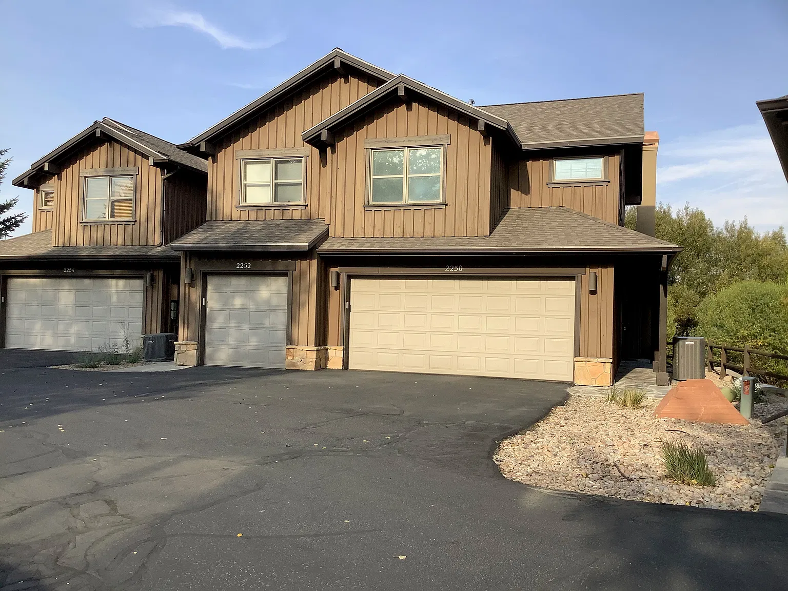3 bed, 2681 sqft, $7,500 — Photo 1