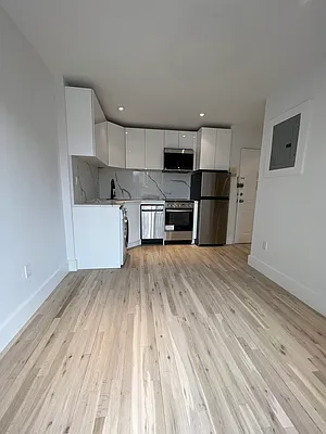 Rented by The Ellis Organization | media 6