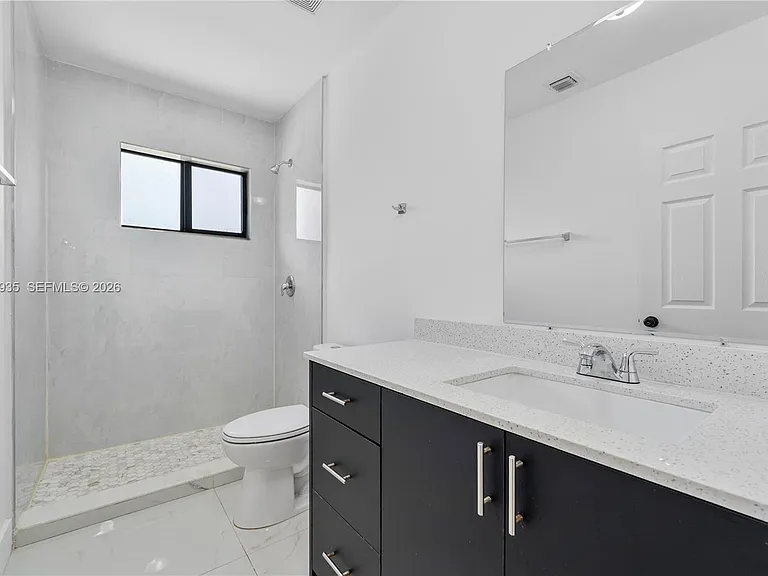 11970 SW 215th St #B — Photo 32