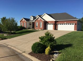 313 Red Wing Ct, Troy, MO 63379