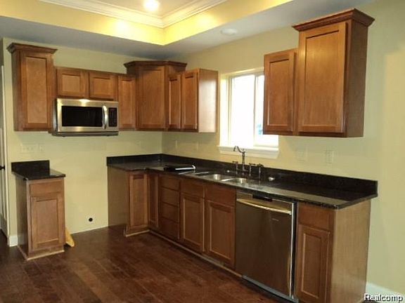4th image of 4419 Irene Dr