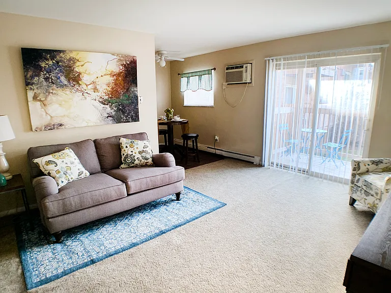 Wentworth Estates — Photo 15