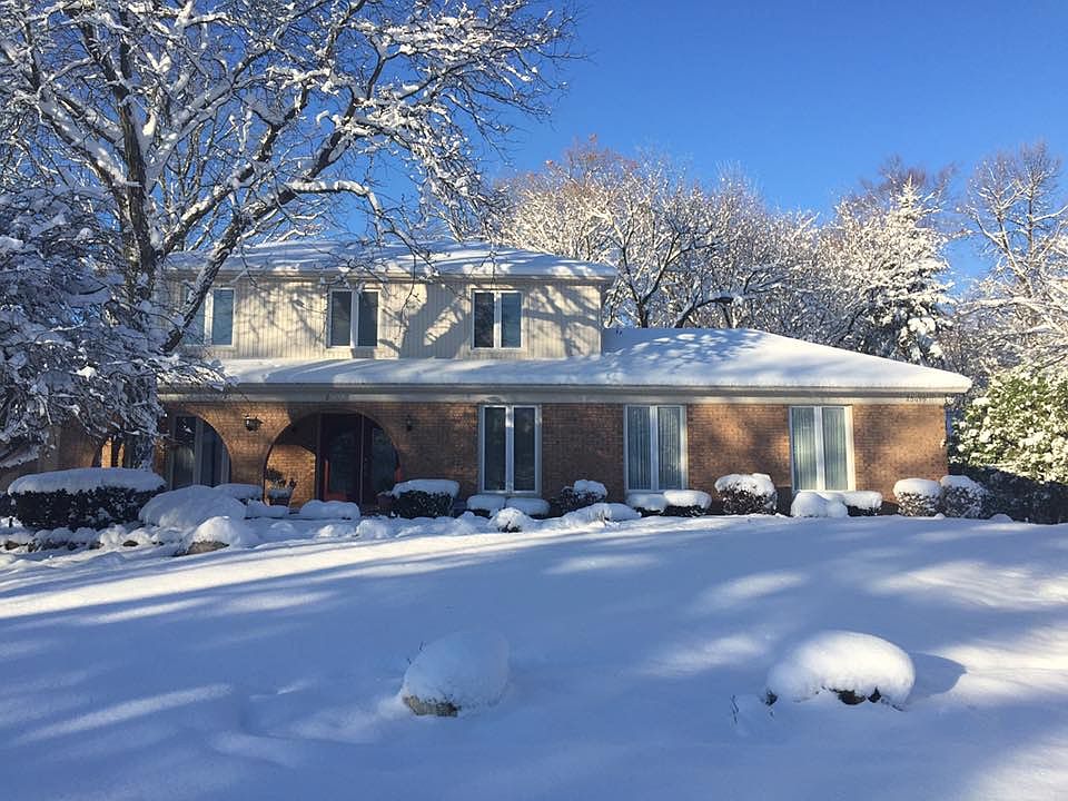 2nd image of 25699 Livingston Cir