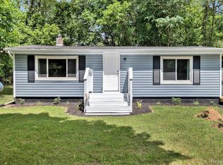 7087 S Geeck Rd, Durand, MI 48429