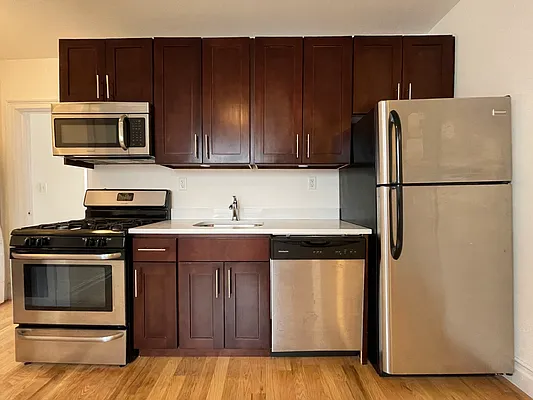 Rented by Hillel Realty Group | media 13