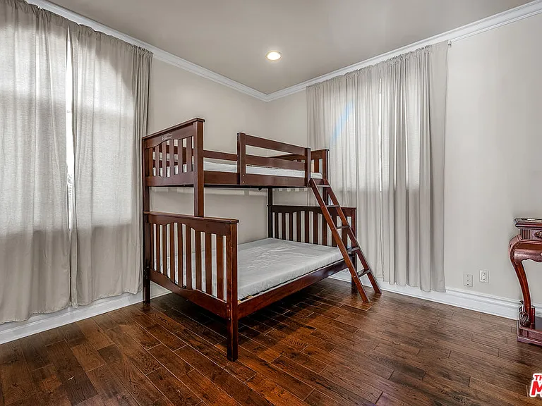 11244 Briarcliff Ln — Photo 38