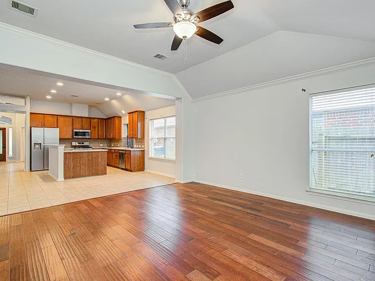 21922 Catoosa Dr — Photo 21