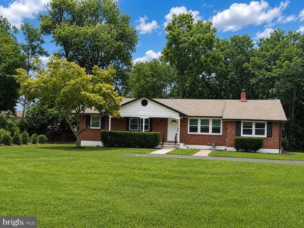 2418 Church Rd, Cinnaminson, NJ 08077