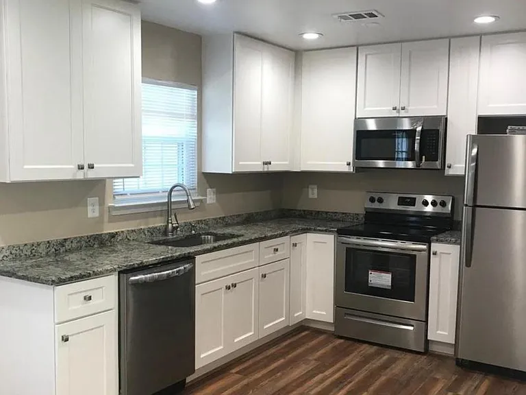 4026 Bluebird Dr — Photo 2